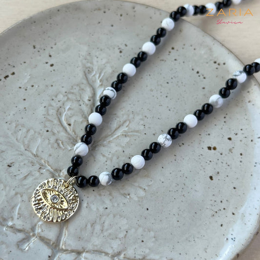 Necklace ONYX, HOWLITE