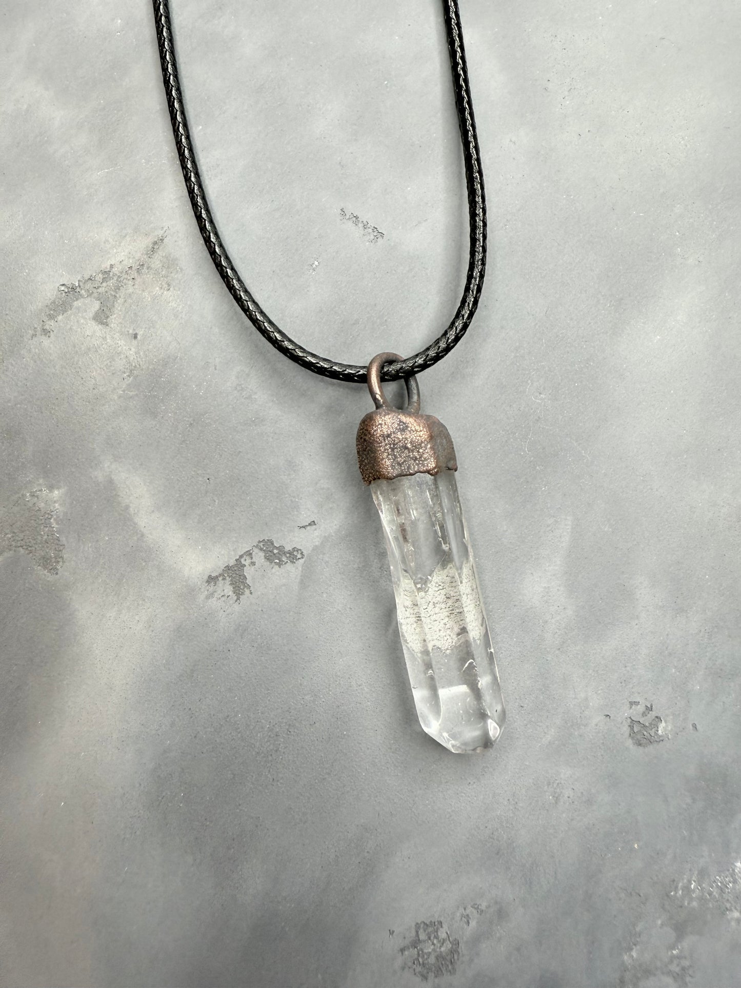 Necklace CLEAR QUARTZ